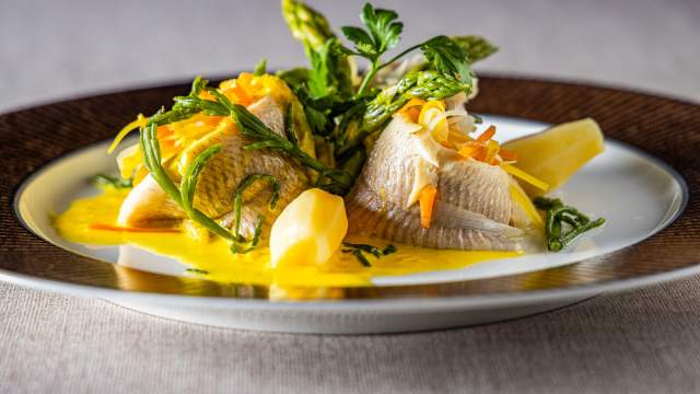 Galerie Photos · Hôtel Restaurant Chiny · Aux Comtes de Chiny 
